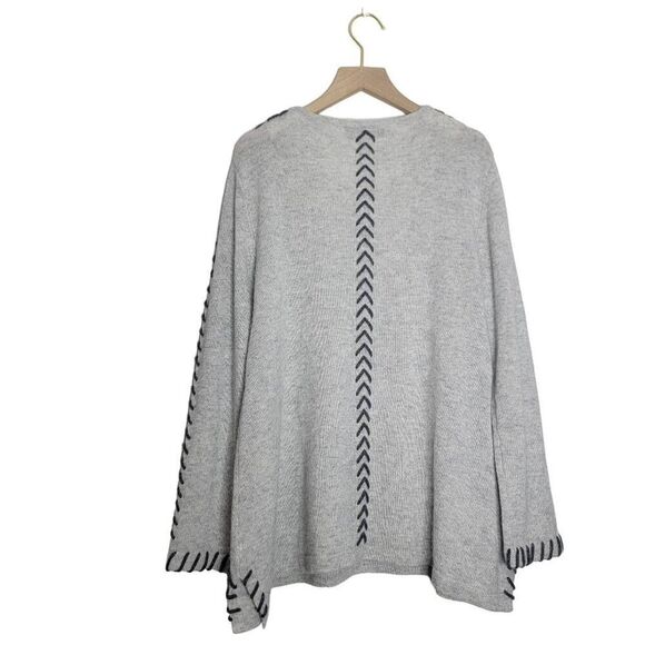 Claudia Nichole Sweater Size Large 100% Cashmere Stitched Details Gray - Picture 4 of 6